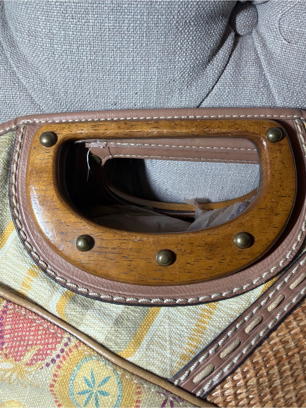 Vintage Fossil Patchwork Hobo Bag With Wooden Handle - Picture 4 of 10